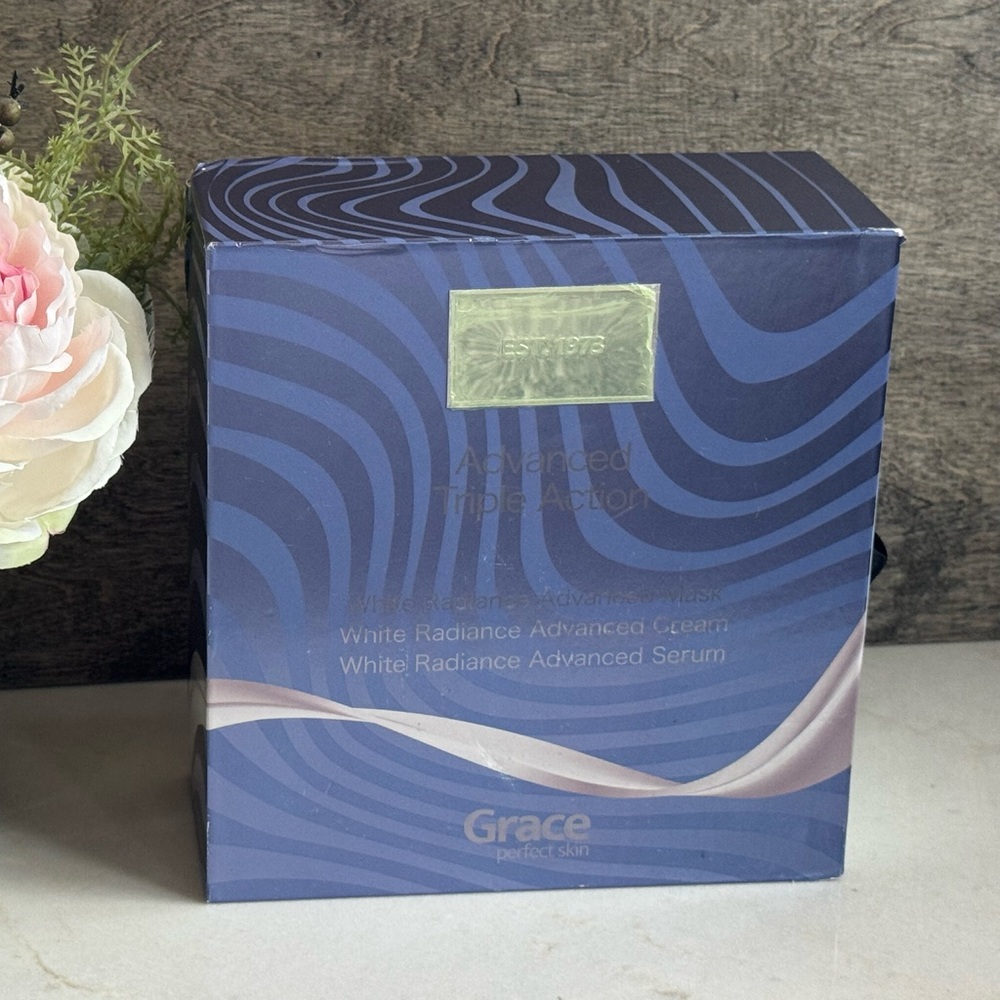 Grace Perfect Skin Advanced Set in Blue